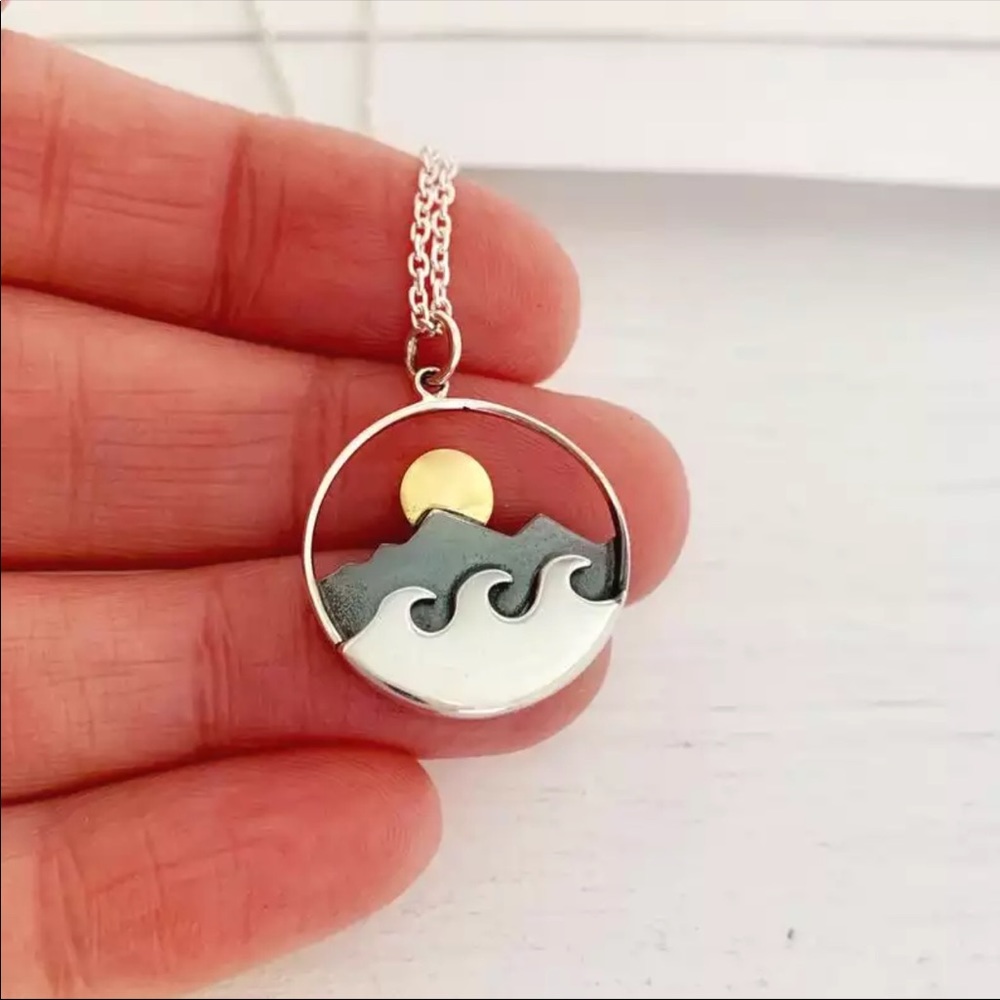 Beachy Sunset Necklace